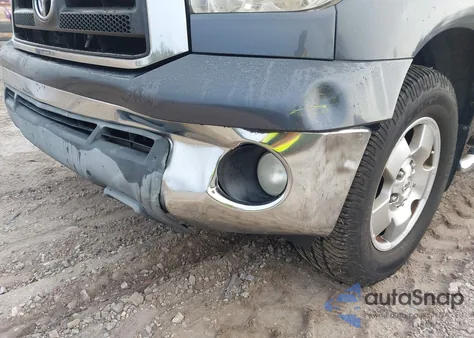 2010 Toyota Tundra Grade 5.7L V8 z USA, uszkodzony, nr VIN 5TFEY5F14AX094226